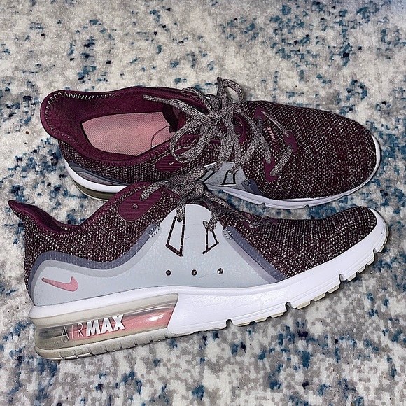 Nike Shoes - Nike Air Max Sequent 3